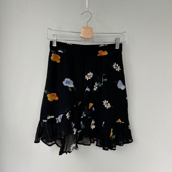 GANNI Dainty Georgette Mini Skirt In Black Size 34 - Picture 3 of 6